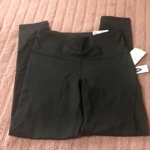 Ladies Black Old Navy 7/8 High Rise Workout Pants - Size Medium
